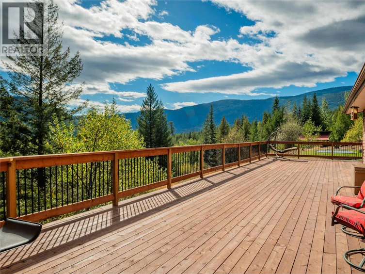 2396 Nault Road, Pass Creek, BC, V1N 4T5 - 39