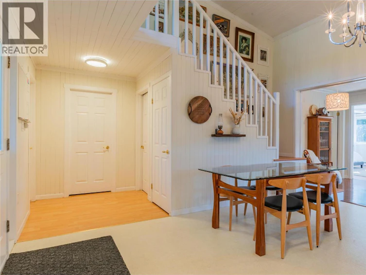 2396 Nault Road, Pass Creek, BC, V1N 4T5 - 12