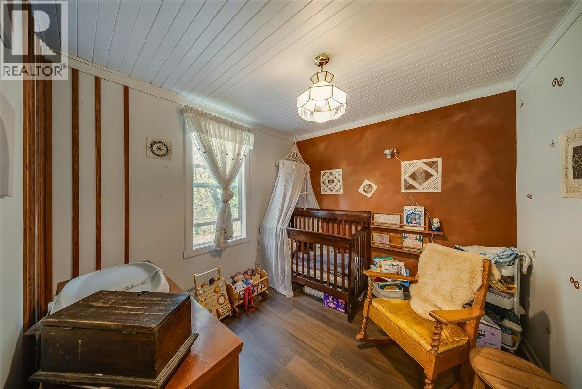 2396 Nault Road, Pass Creek, BC, V1N 4T5 - 26