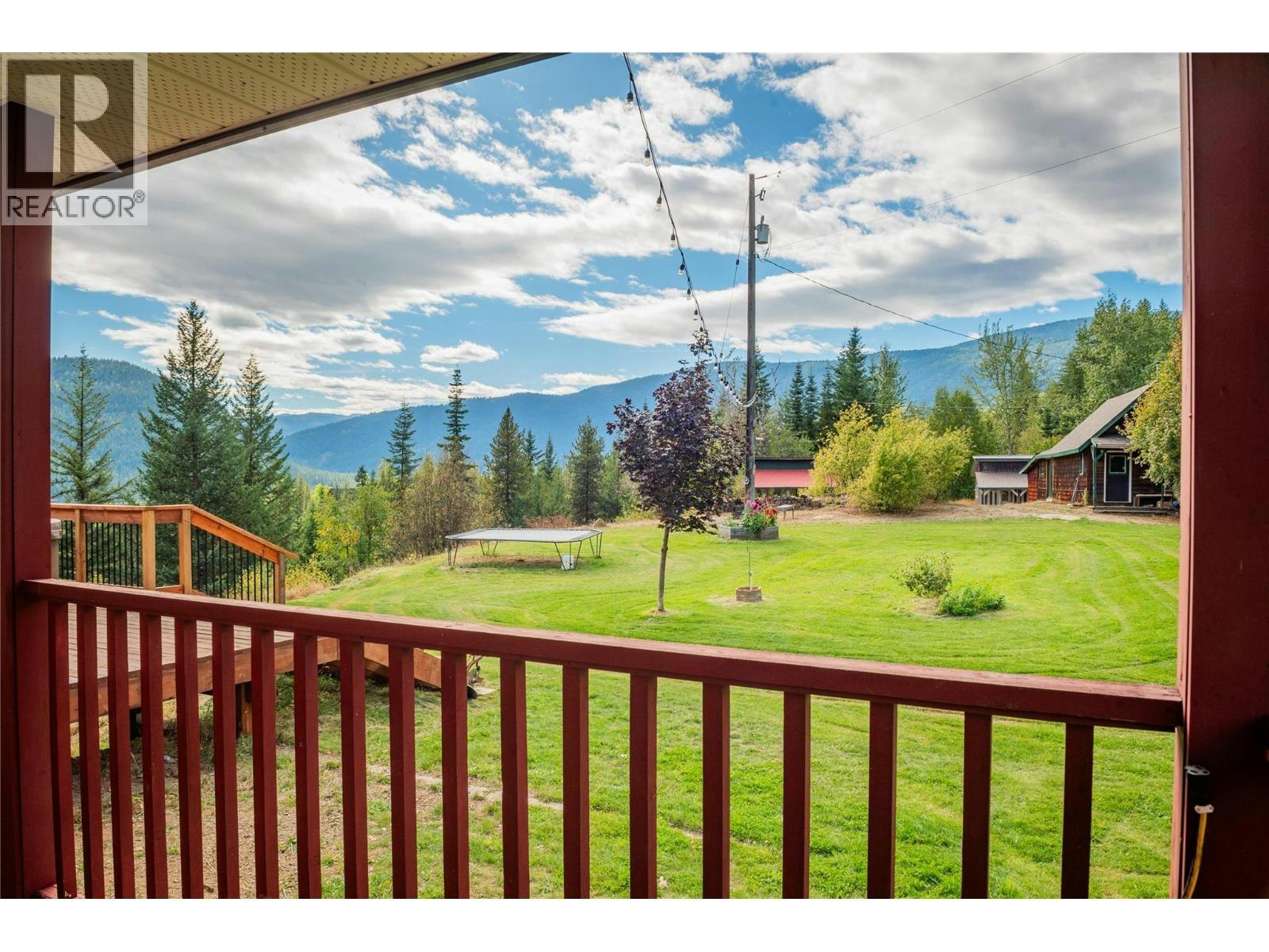 2396 Nault Road, Pass Creek, BC, V1N 4T5 - 7