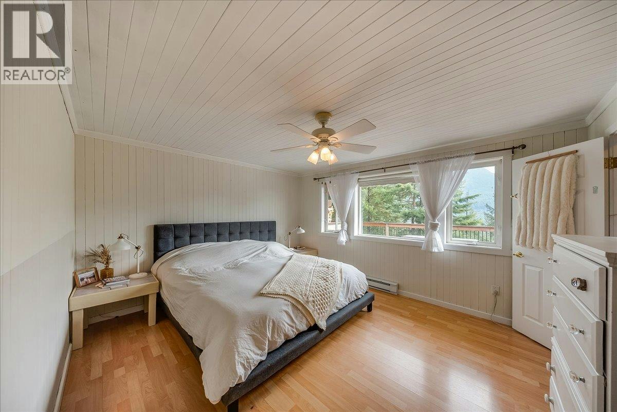 2396 Nault Road, Pass Creek, BC, V1N 4T5 - 20