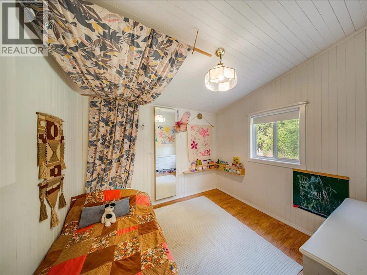 2396 Nault Road, Pass Creek, BC, V1N 4T5 - 24