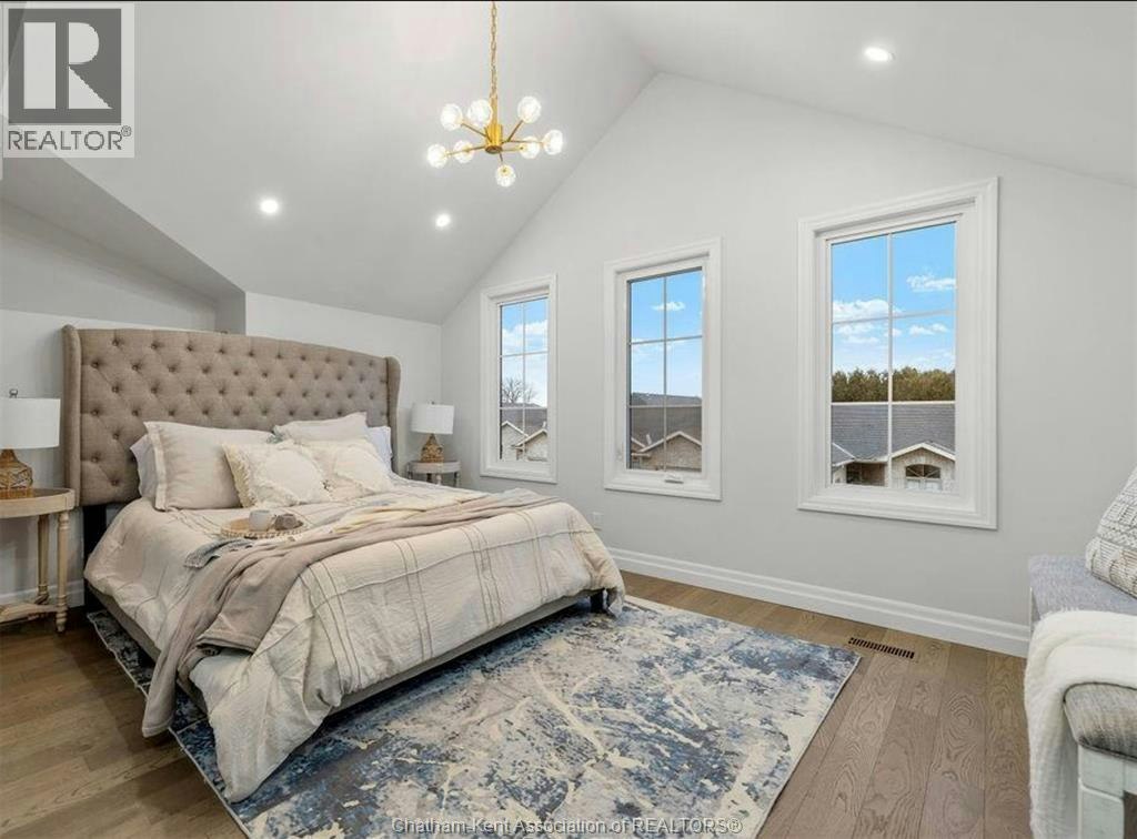 866 Park Avenue West, Chatham-Kent, ON, N7M 6G1 - 21