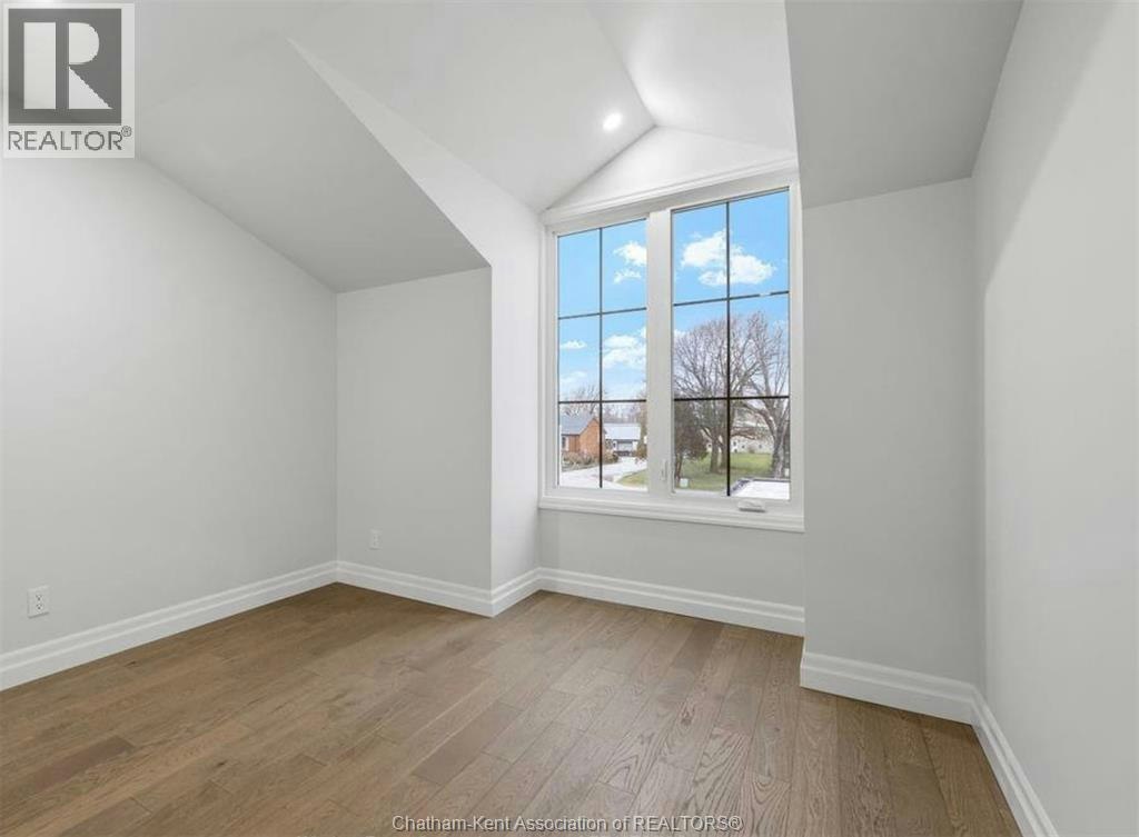 866 Park Avenue West, Chatham-Kent, ON, N7M 6G1 - 15