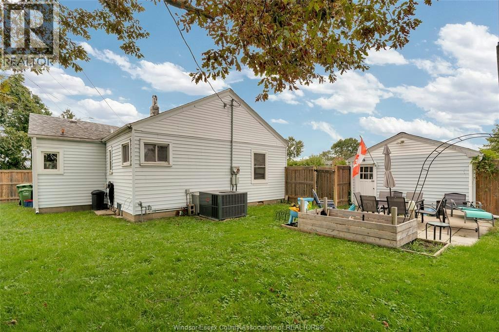 721 Lens Avenue, Windsor, ON, N8W 1L1 - 17