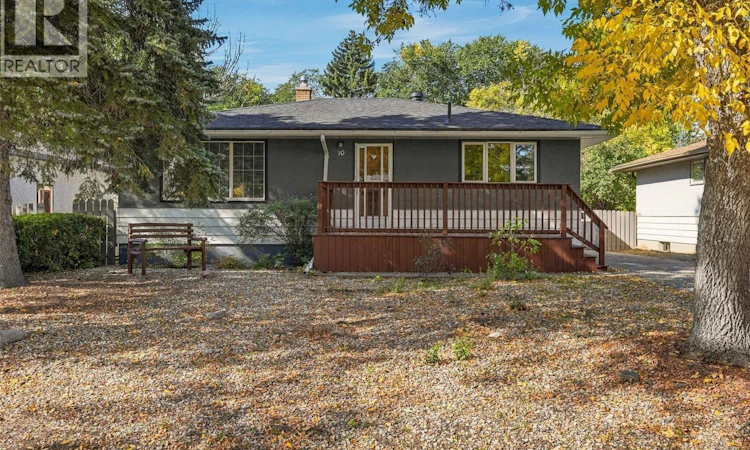 10 Ottawa Place