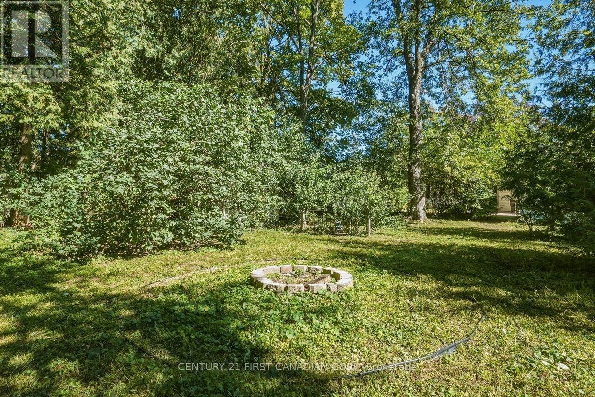 407 Boler Road, London, ON, N6K 2K6 - 48