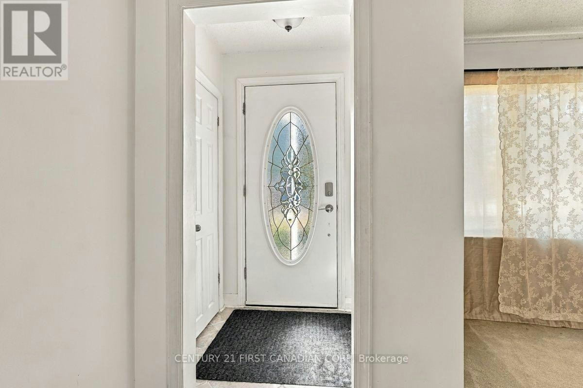 407 Boler Road, London, ON, N6K 2K6 - 7