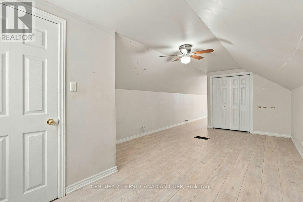 407 Boler Road, London, ON, N6K 2K6 - 30