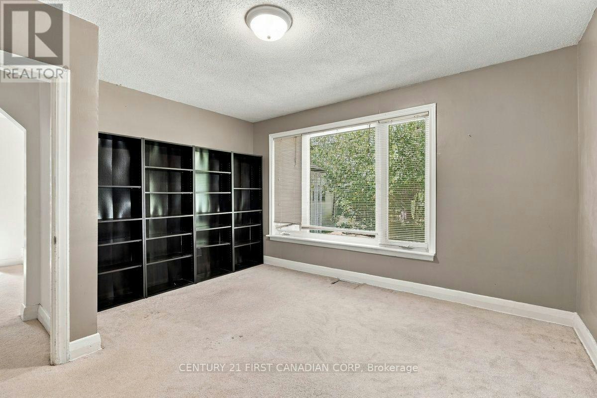 407 Boler Road, London, ON, N6K 2K6 - 26