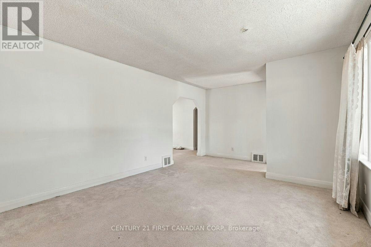 407 Boler Road, London, ON, N6K 2K6 - 11