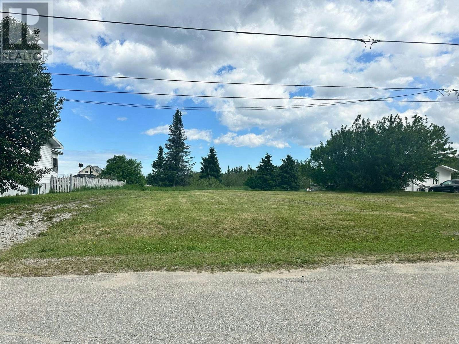 186 Cloutierville Road, Smooth Rock Falls, ON, P0L 2B0