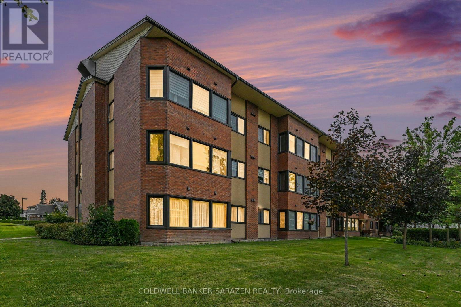 308-124 Daniel Street S, Arnprior, ON, K7S 2L7
