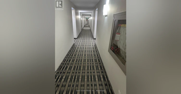 1012-145 Hillcrest Avenue, Mississauga, ON, L5B 3Z1 - 3