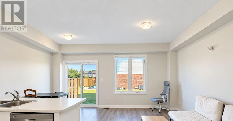4-30 Mia Drive, Hamilton, ON, L9B 0K1 - 16