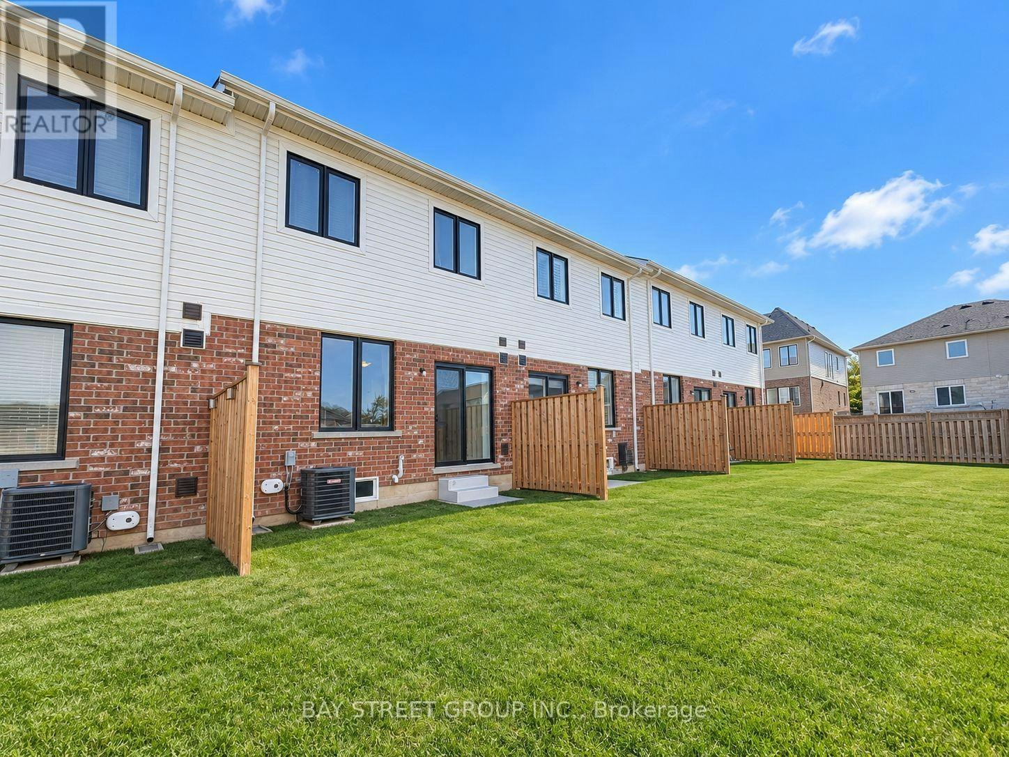 4-30 Mia Drive, Hamilton, ON, L9B 0K1 - 31