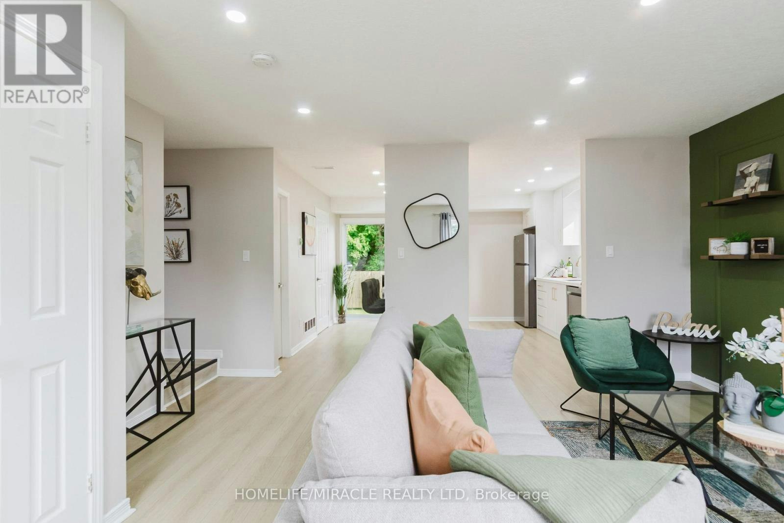 67 Kinzie Avenue, Kitchener, ON, N2A 2J6 - 4