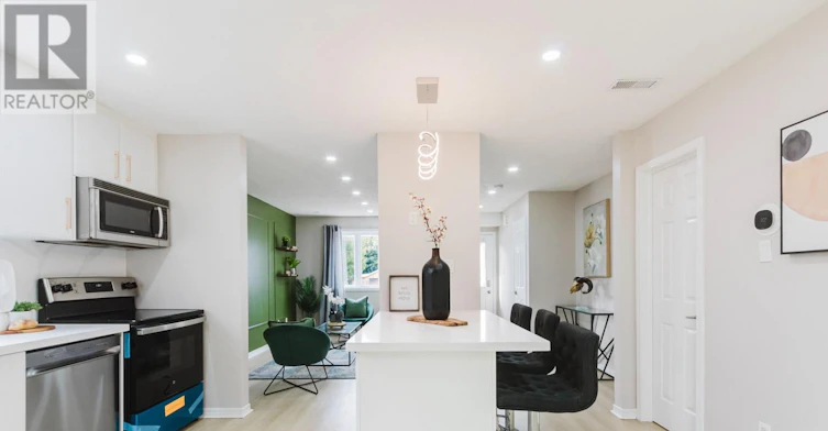 67 Kinzie Avenue, Kitchener, ON, N2A 2J6 - 9