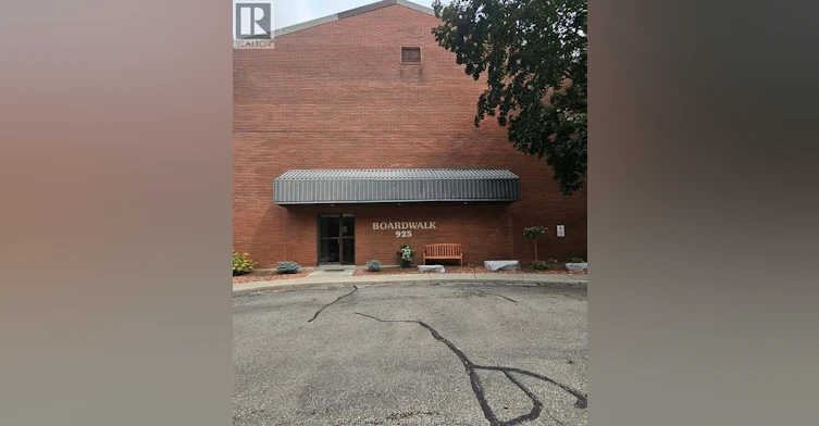 108-925 Grand Avenue West, Chatham-Kent, ON, N7L 4Z1