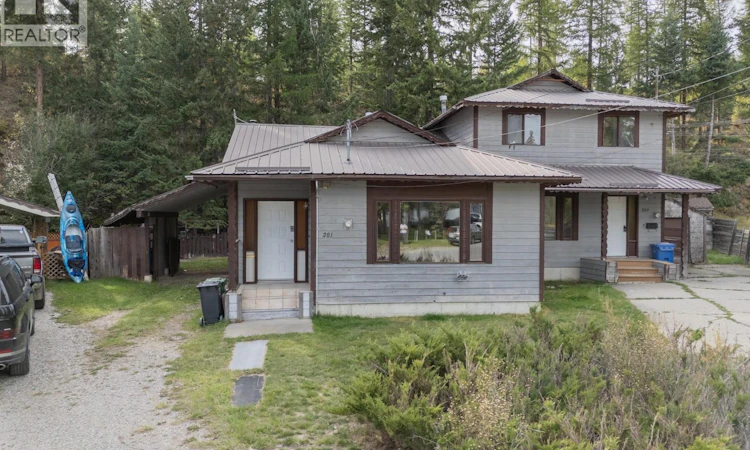 281 Kimbrook Crescent
