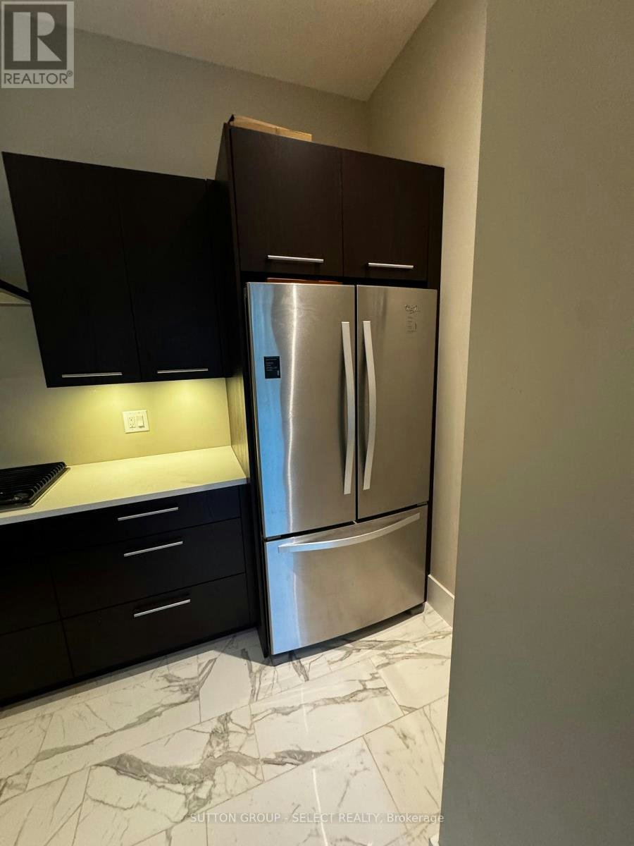 300-1705 Fiddlehead Place, London, ON, N6G 5M6 - 15