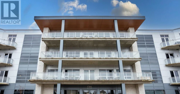 300-1705 Fiddlehead Place, London, ON, N6G 5M6 - 2