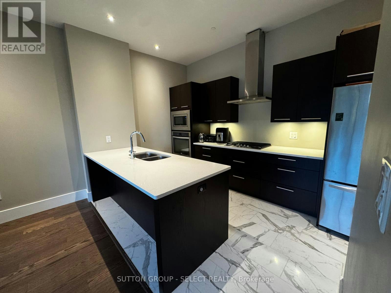 300-1705 Fiddlehead Place, London, ON, N6G 5M6 - 10
