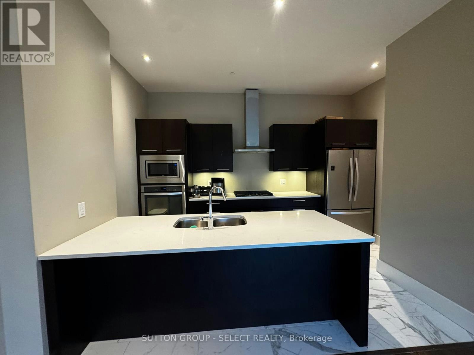 300-1705 Fiddlehead Place, London, ON, N6G 5M6 - 12