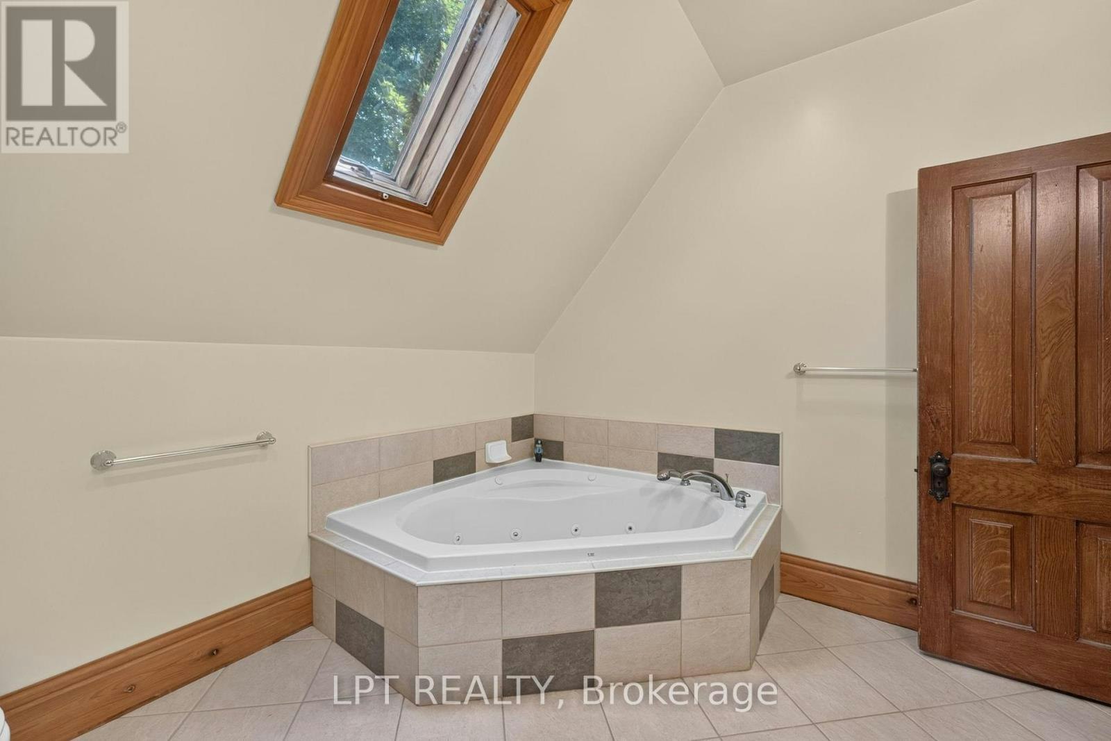 277 Andrew Street, Exeter, ON, N0M 1S7 - 25
