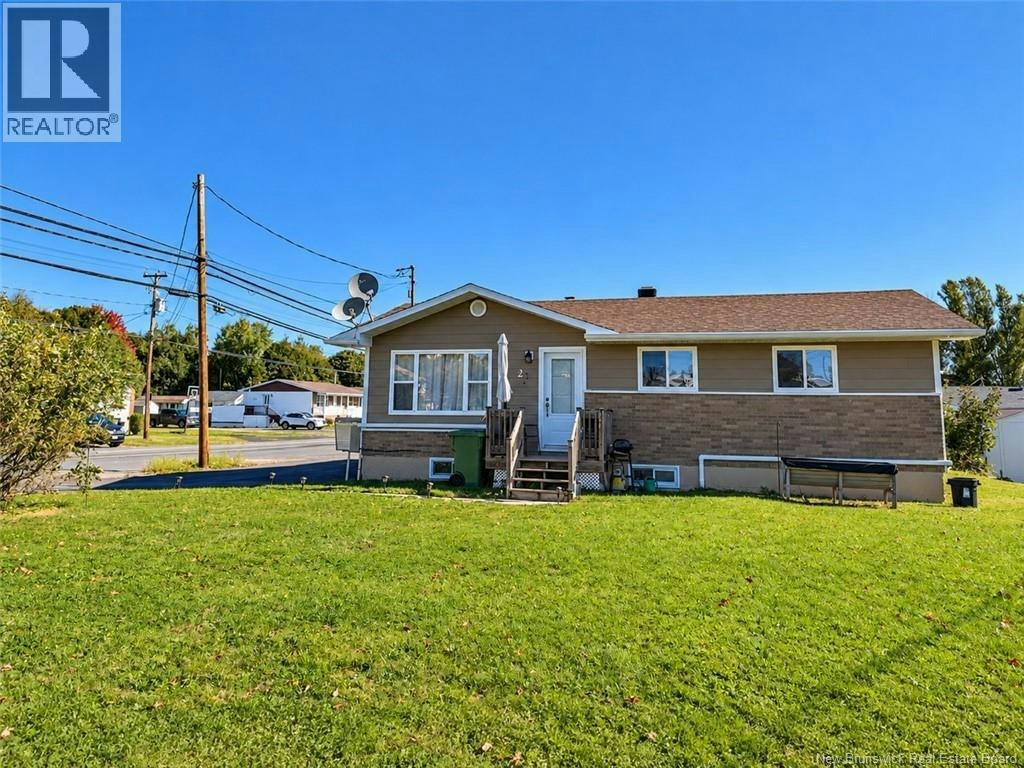 2 Walsh Avenue, Campbellton, NB, E3N 2E1