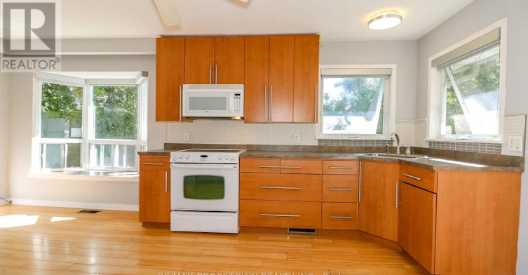 673 Roberts Road, Innisfil, ON, L9S 2E3 - 11
