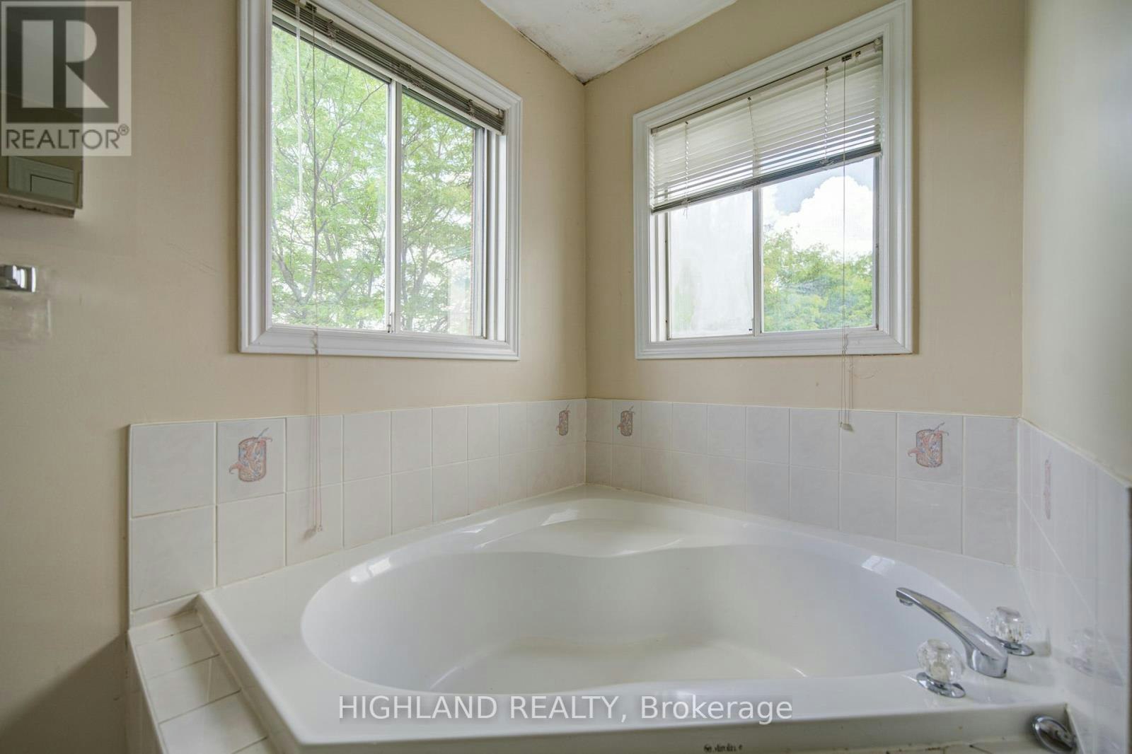 5327 Landsborough Avenue, Mississauga, ON, L5R 3X1 - 21
