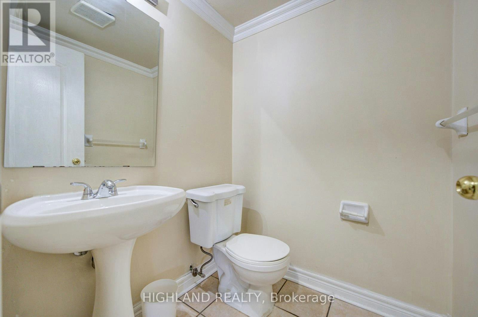 5327 Landsborough Avenue, Mississauga, ON, L5R 3X1 - 8