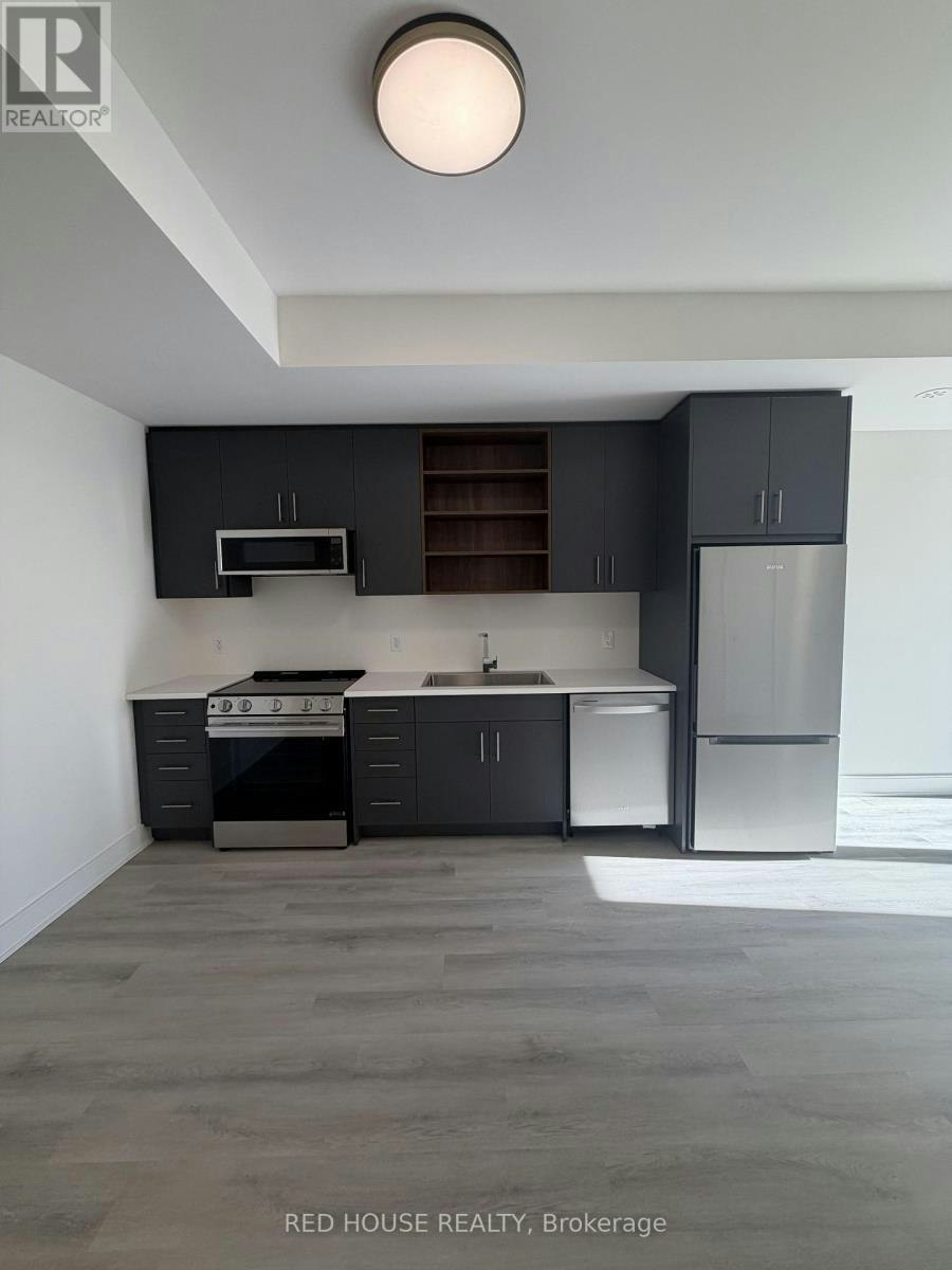 210 Ellis Avenue, St. Catharines, ON, L2P 0G9 - 3