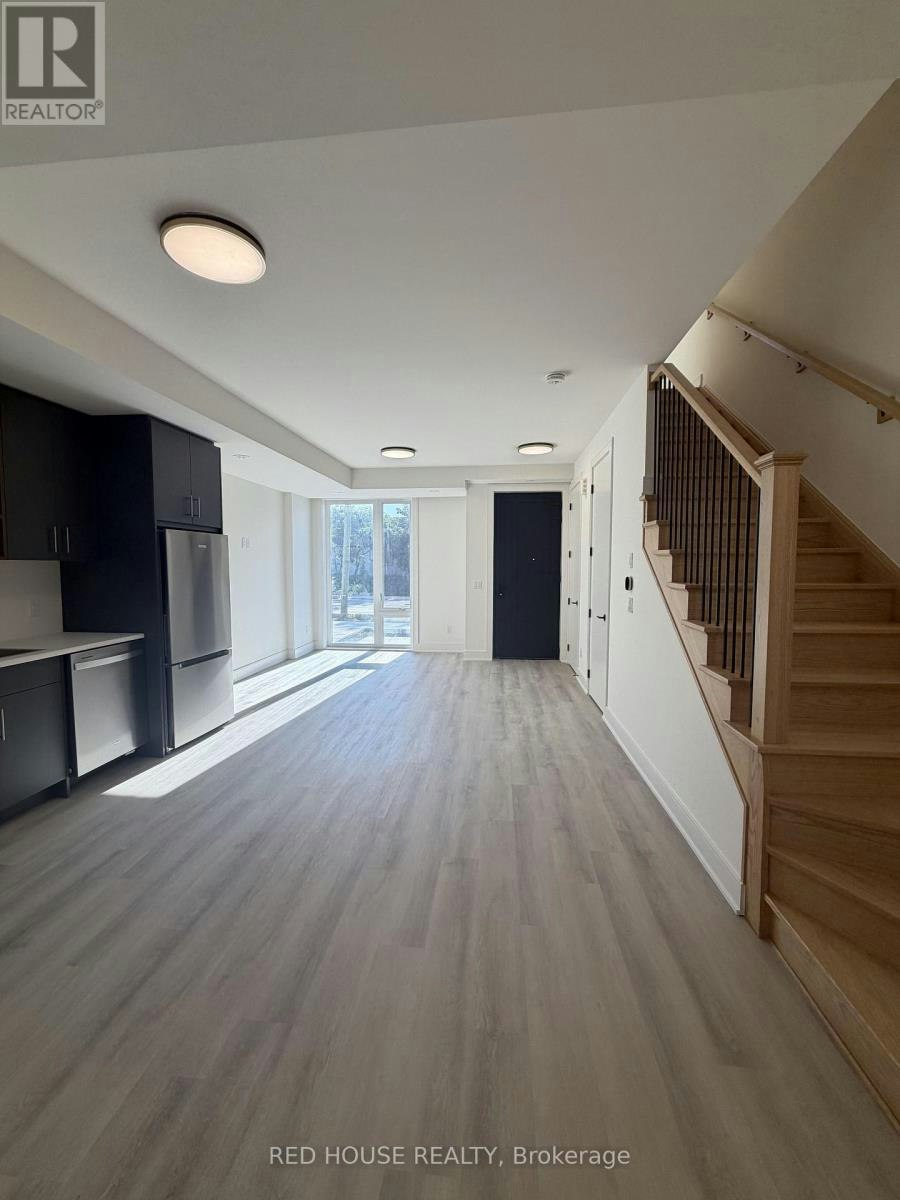210 Ellis Avenue, St. Catharines, ON, L2P 0G9 - 6