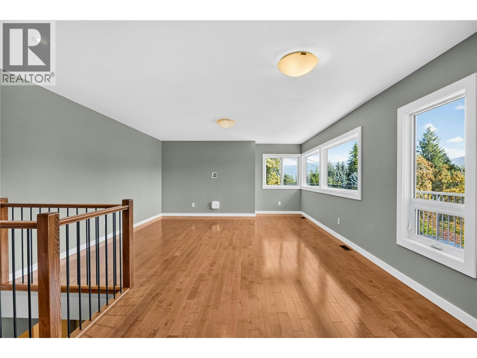 220 West Bench Drive, Penticton, BC, V2A 8X8 - 11