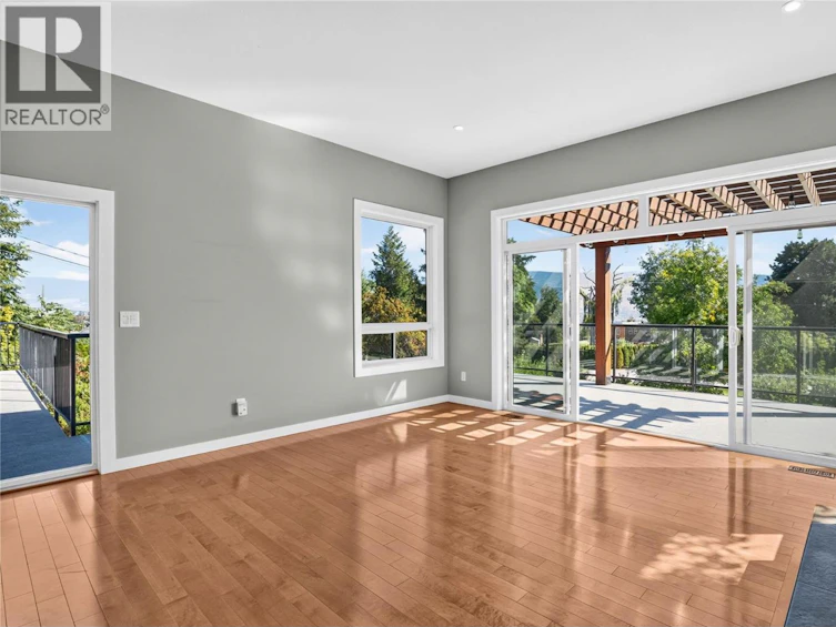 220 West Bench Drive, Penticton, BC, V2A 8X8 - 15
