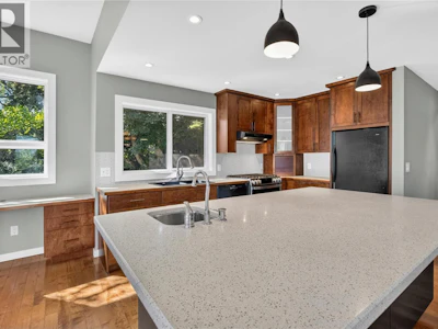 220 West Bench Drive - 4