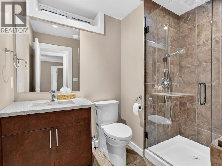 220 West Bench Drive, Penticton, BC, V2A 8X8 - 31