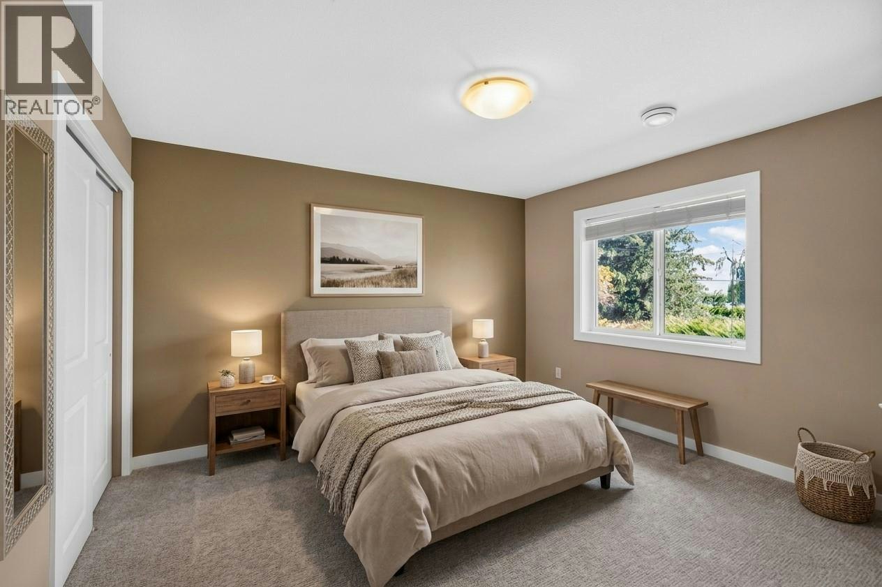 220 West Bench Drive, Penticton, BC, V2A 8X8 - 27