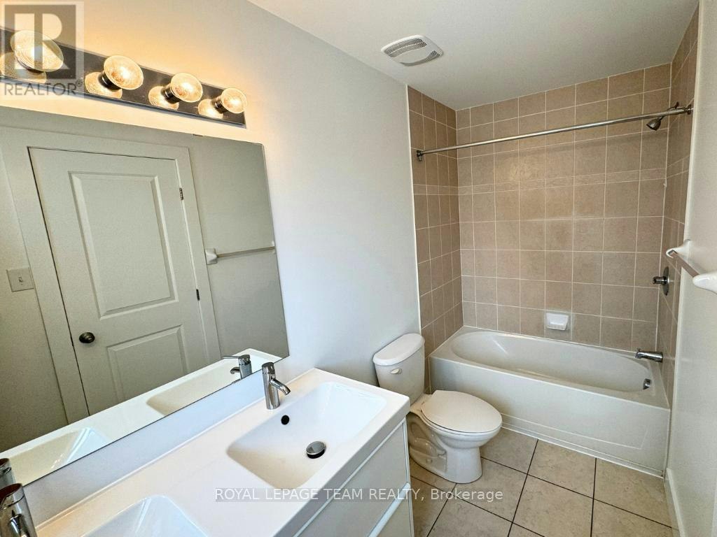 420 Haresfield Court, Ottawa, ON, K4M 0B6 - 19