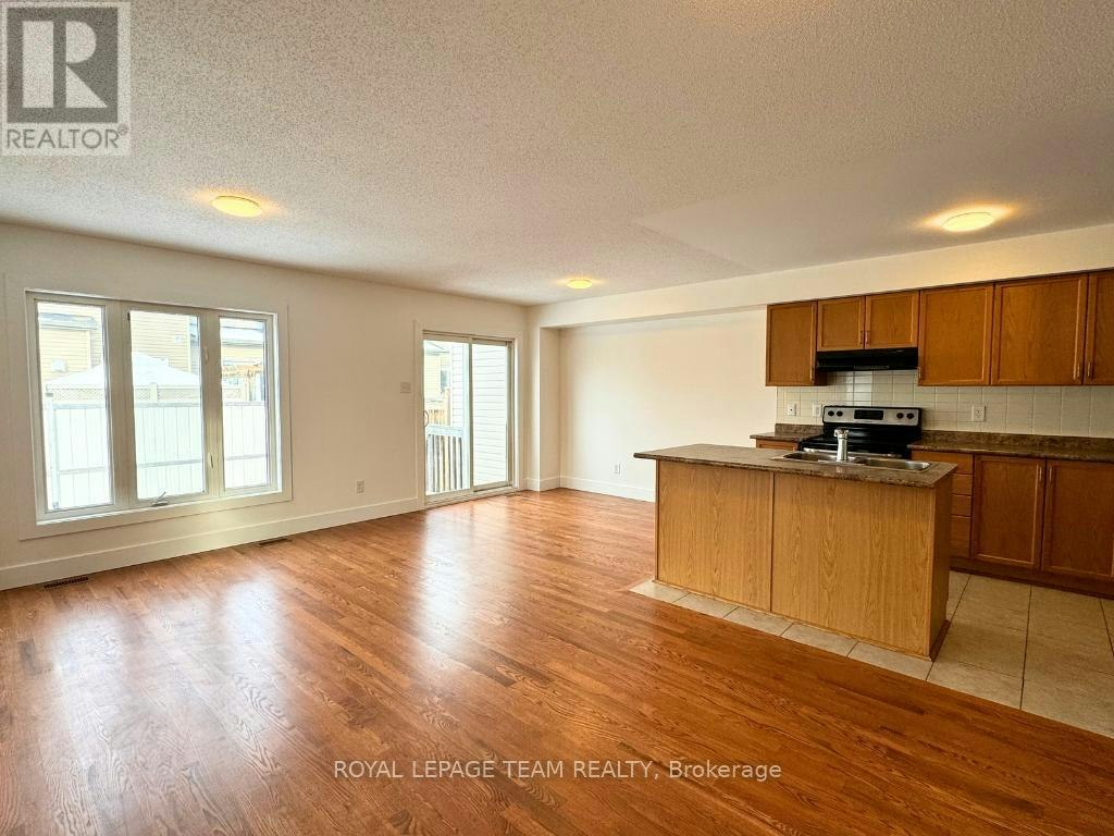 420 Haresfield Court, Ottawa, ON, K4M 0B6 - 9