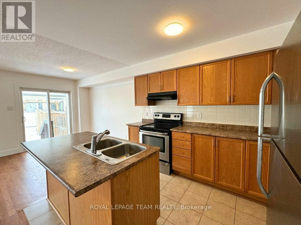 420 Haresfield Court, Ottawa, ON, K4M 0B6 - 11