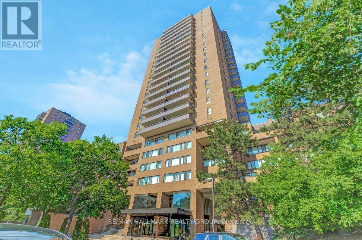 810-515 St Laurent Boulevard, Ottawa, ON, K1K 3X5