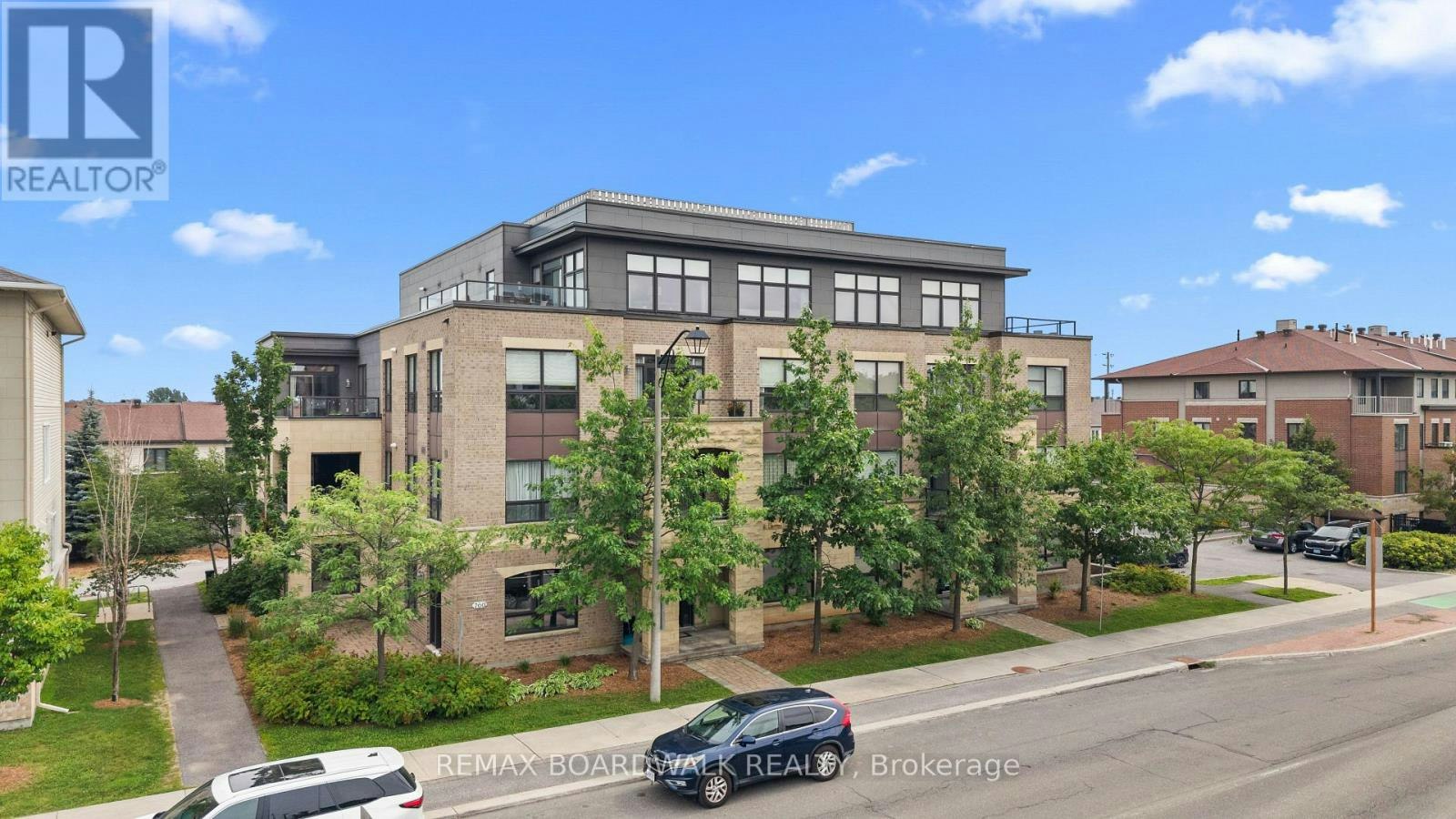 302-760 Chapman Mills Drive, Ottawa, ON, K2J 3V2 - 2