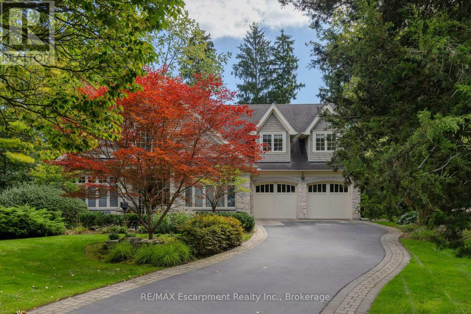 1074 Lavender Lane