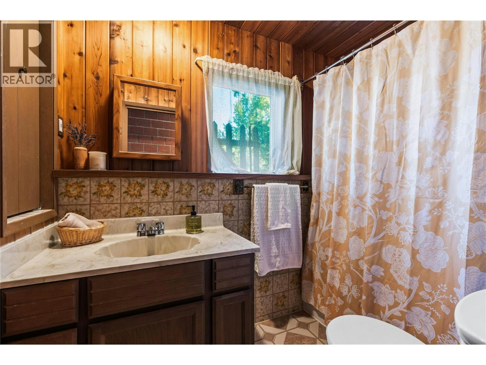583 Mcleish Road, Vernon, BC, V1B 3H5 - 30