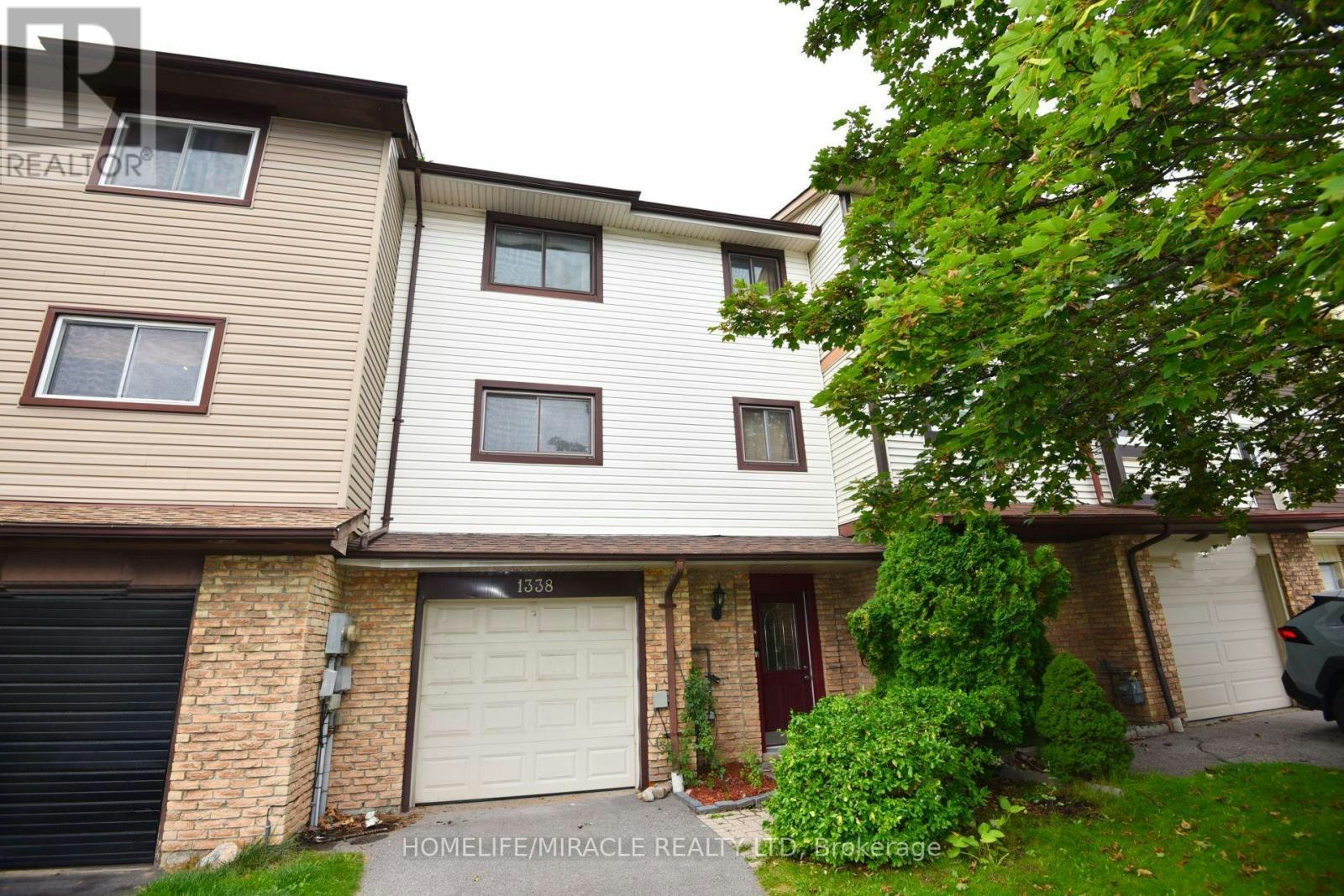 1338 Brands Court, Pickering, ON, L1V 2V4