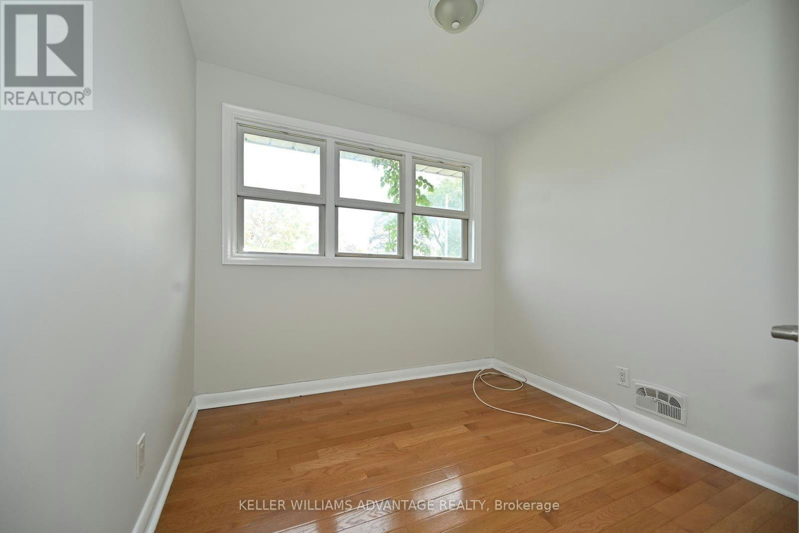 936 Somerville Street, Oshawa, ON, L1G 4J7 - 13