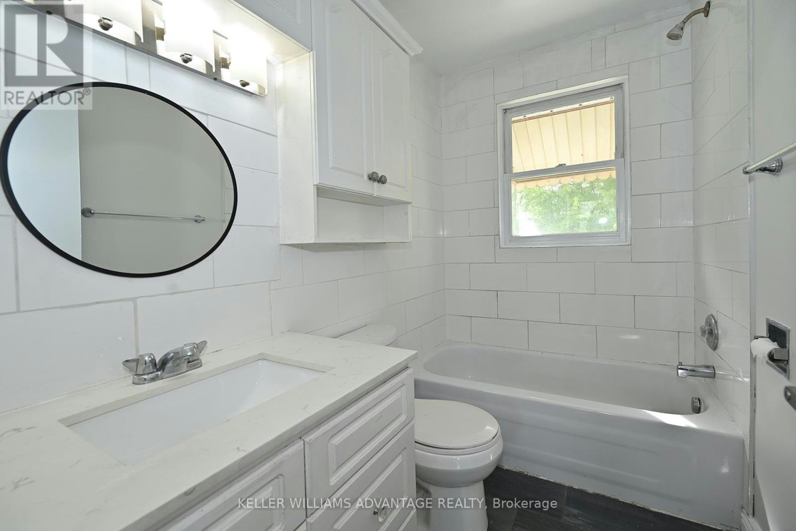 936 Somerville Street, Oshawa, ON, L1G 4J7 - 14